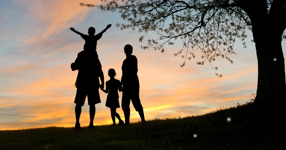 Explore Fort Bragg at Night: Fun, Food & Scenic Evening Experiences